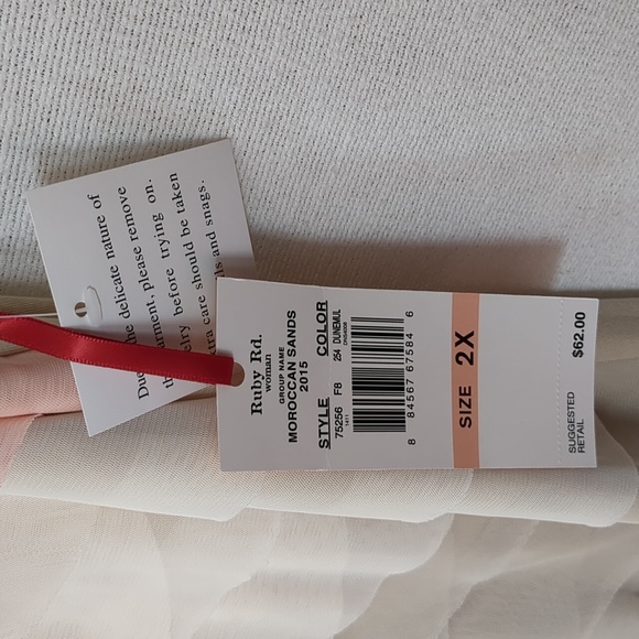 NWT Ruby Rd. Women's "Moroccan Sands" Tank Top Fish Scale Detail. Size 2X - Picture 3 of 8